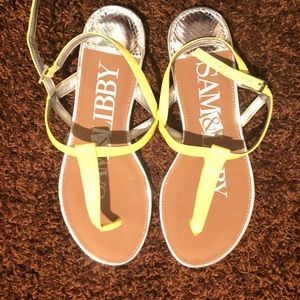 Sam & Libby Sandals with straps yellow